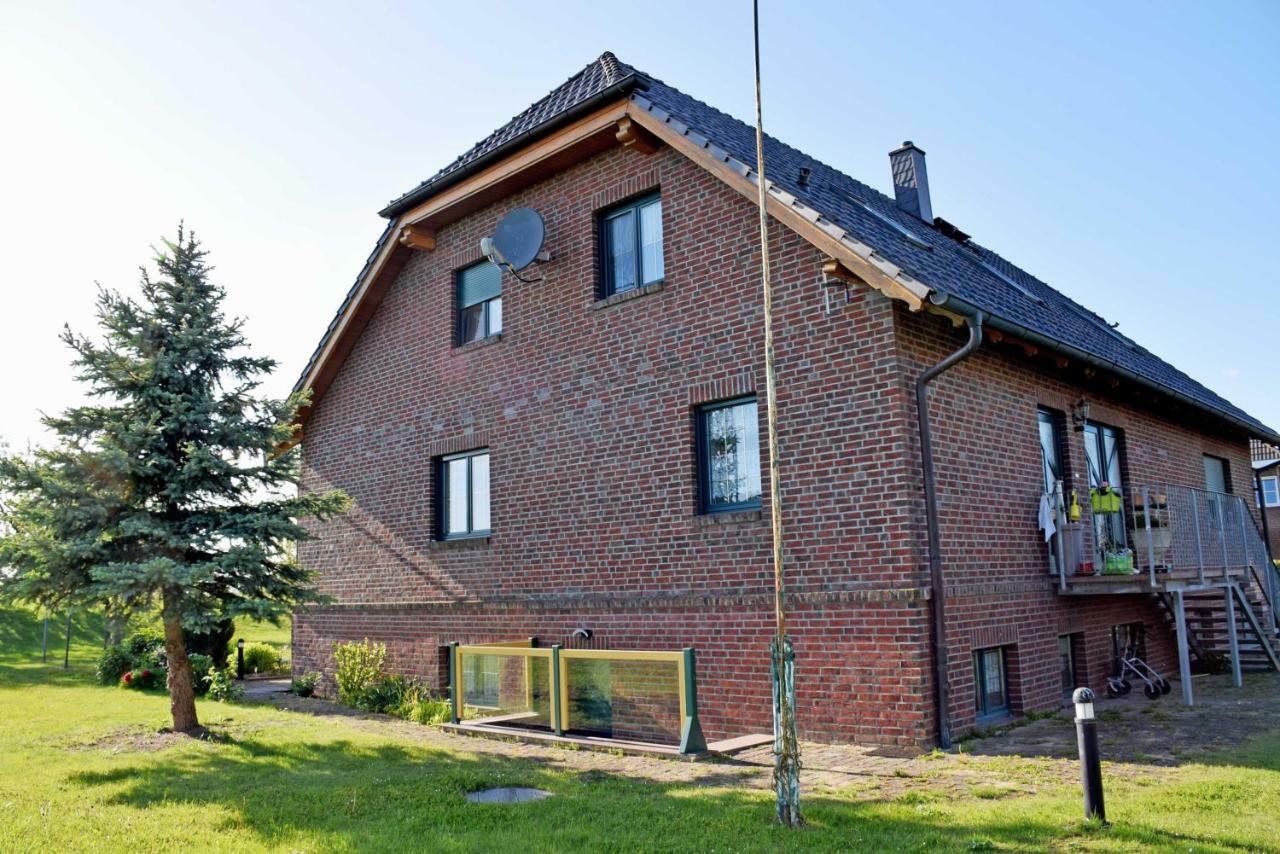 Ferienwohnung Zudar Auf Ruegen Exteriör bild