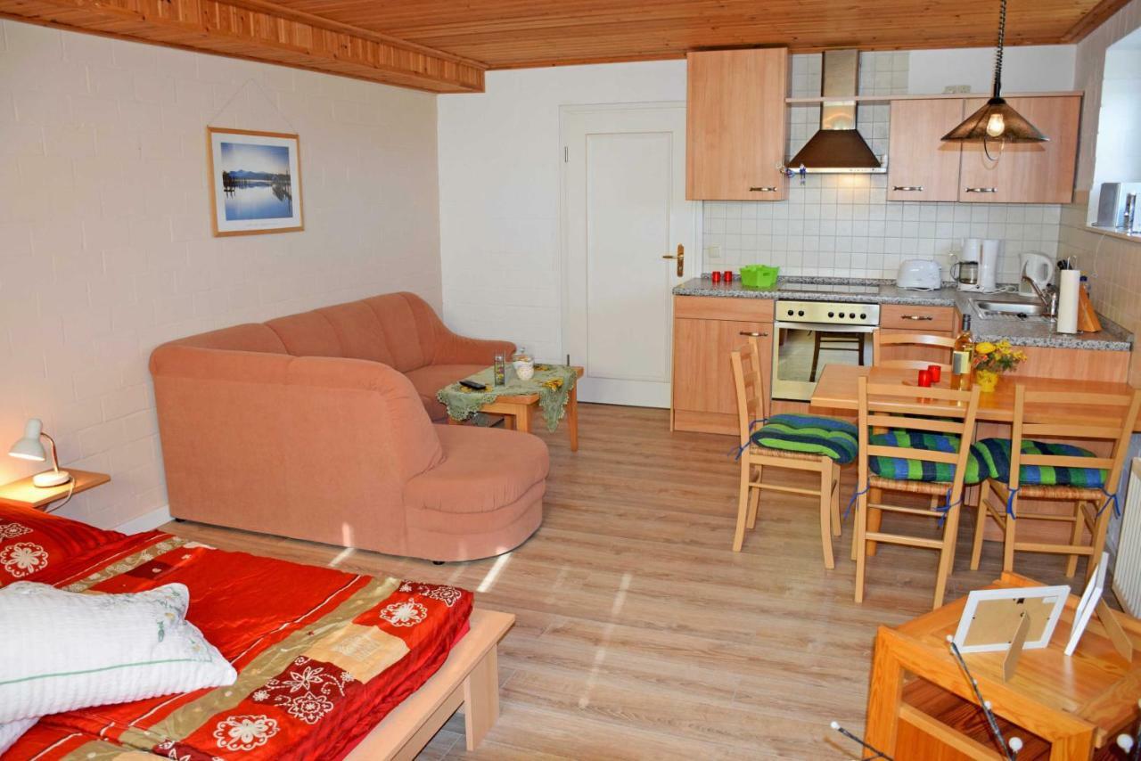 Ferienwohnung Zudar Auf Ruegen Exteriör bild